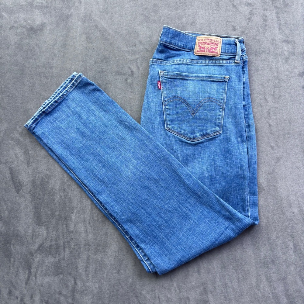Levis Classic Straight Jeans Womens 32 Medium Wash Blue Denim Mid Rise Pants